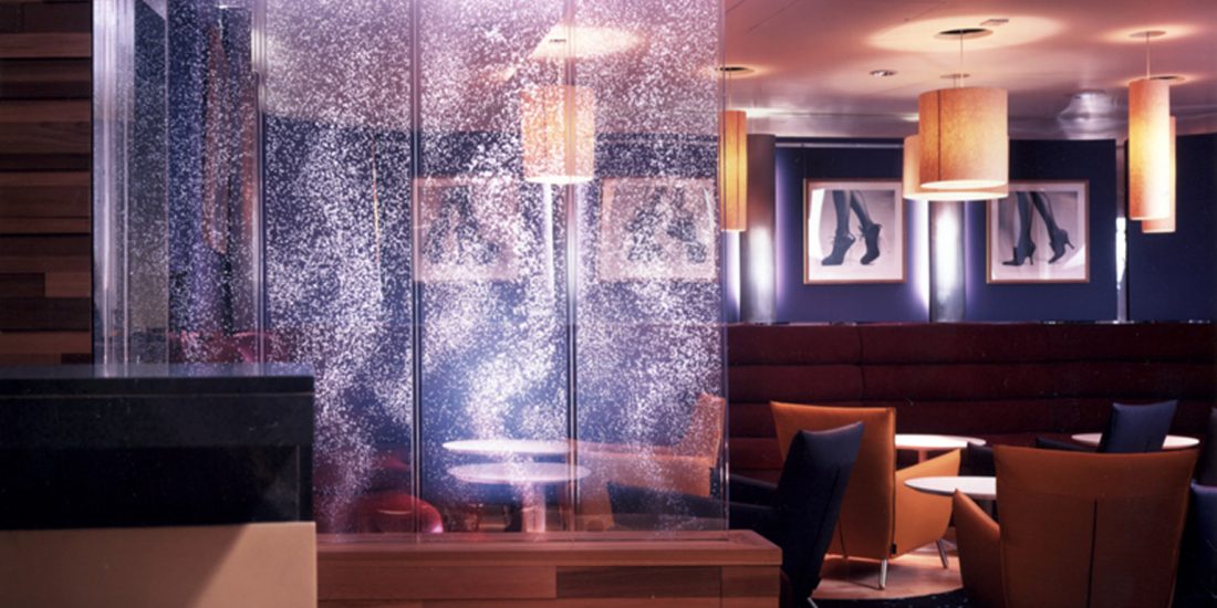 Virgin-Atlantic-Airways-Gatwick-Lounge-01