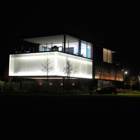 royal-wharf-marketing-suite-01